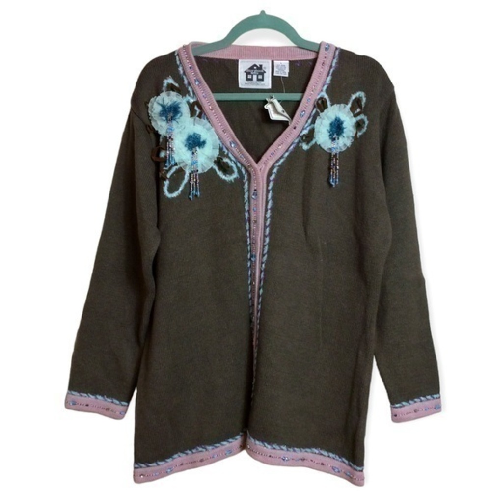 NWT Storybook Knits brown floral appliqué sweater. Large